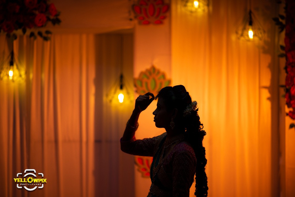 Golden Silhouette Bride